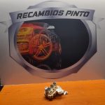 Caja de relés/fusibles Nissan qashqai 4EB0C