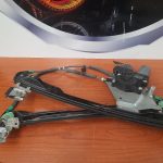 Elevalunas delantero  derecho Ford Focus Berlina (Cak) Trend 1.6 16v Cat (101 Cv) 0130821757